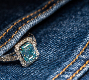 Diamond jewelry ring